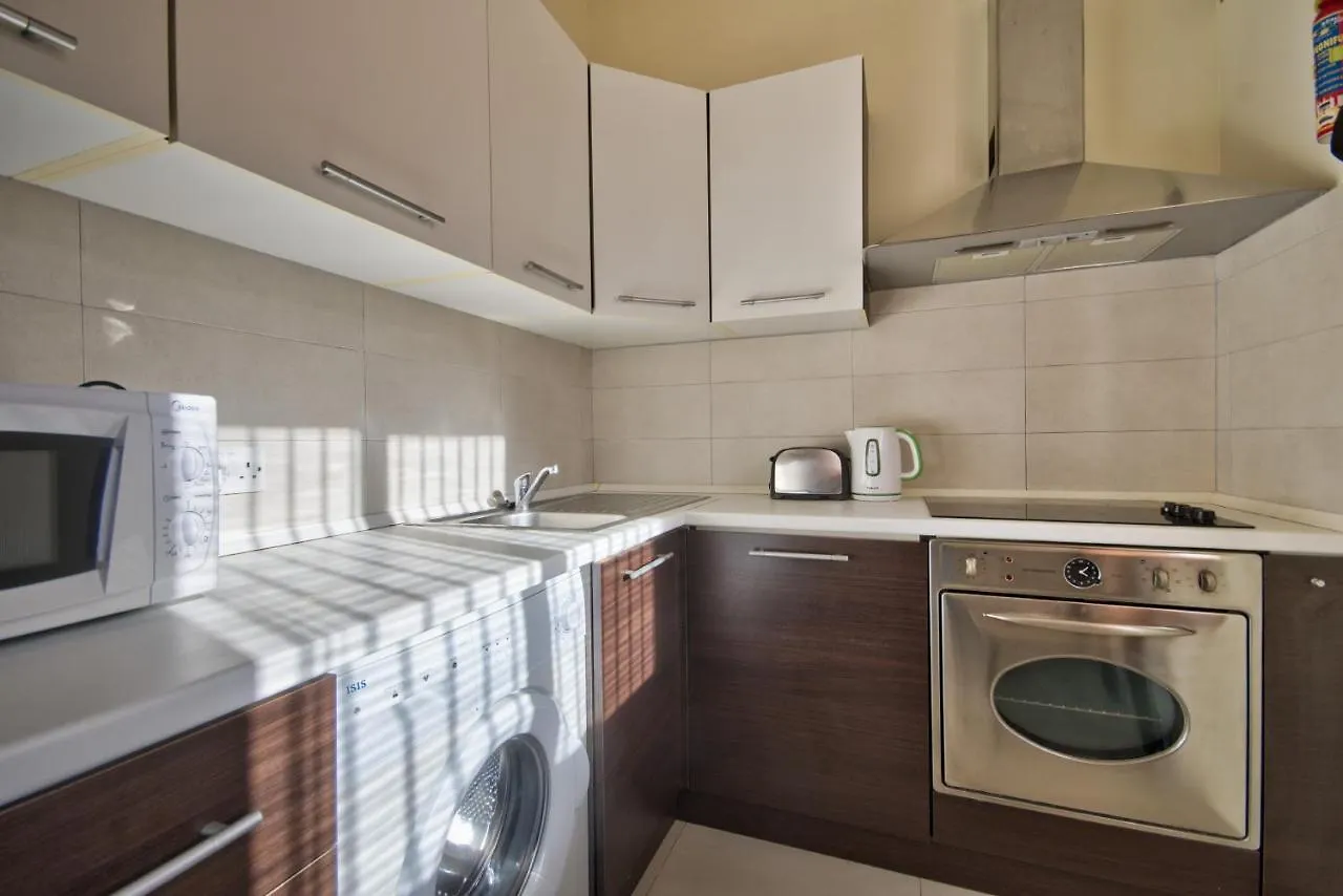 Emerald Court - Radiant Sliema Apartments & Penthouse By Shortletsmalta