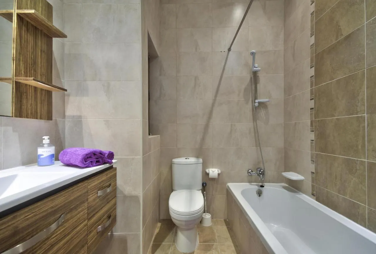 Emerald Court - Radiant Sliema Apartments & Penthouse By Shortletsmalta