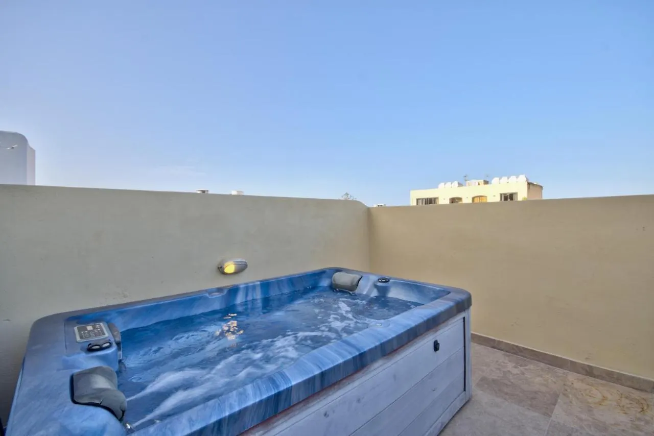 Emerald Court - Radiant Sliema Apartments & Penthouse By Shortletsmalta