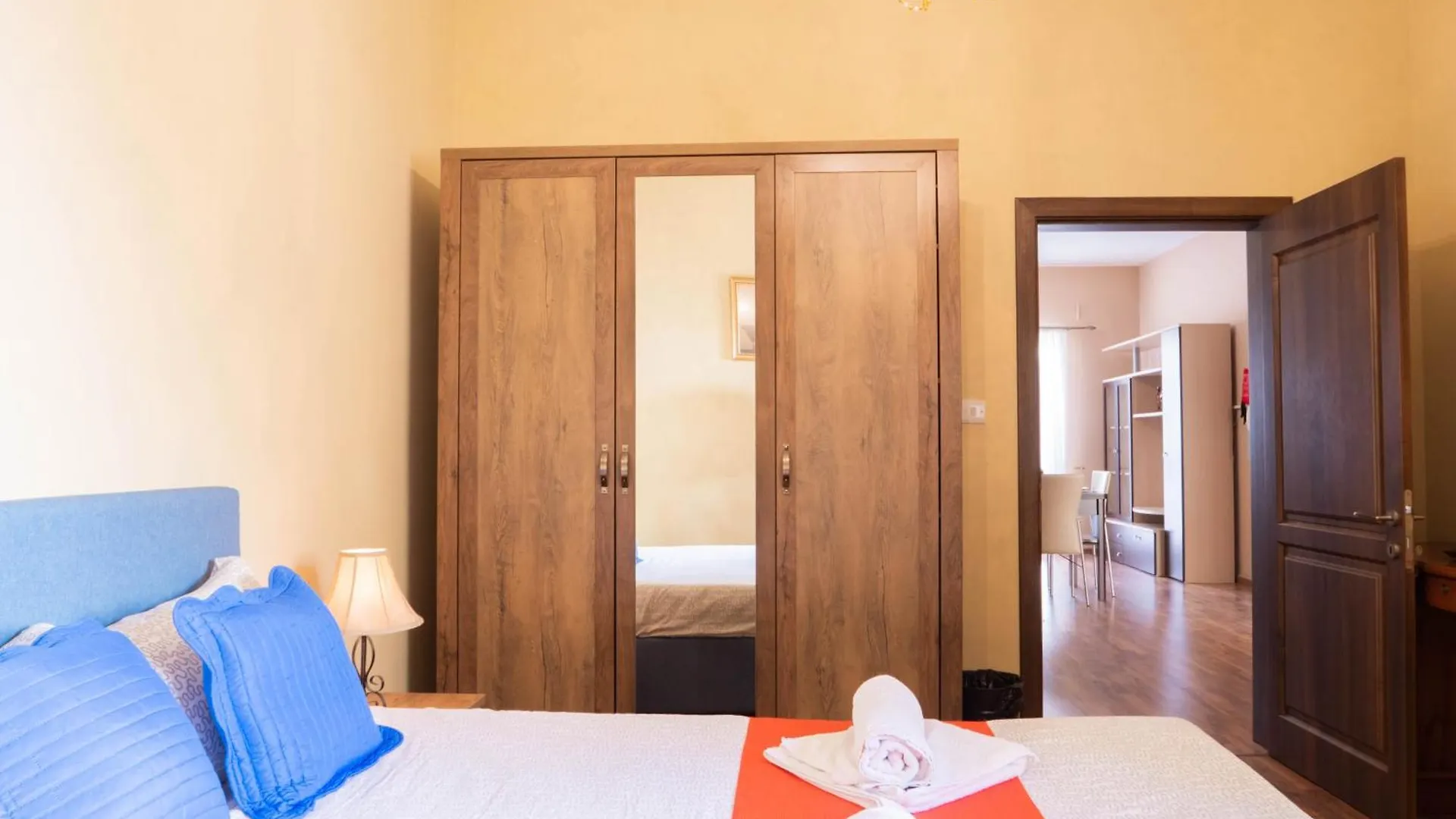 Emerald Court - Radiant Sliema Apartments & Penthouse By Shortletsmalta