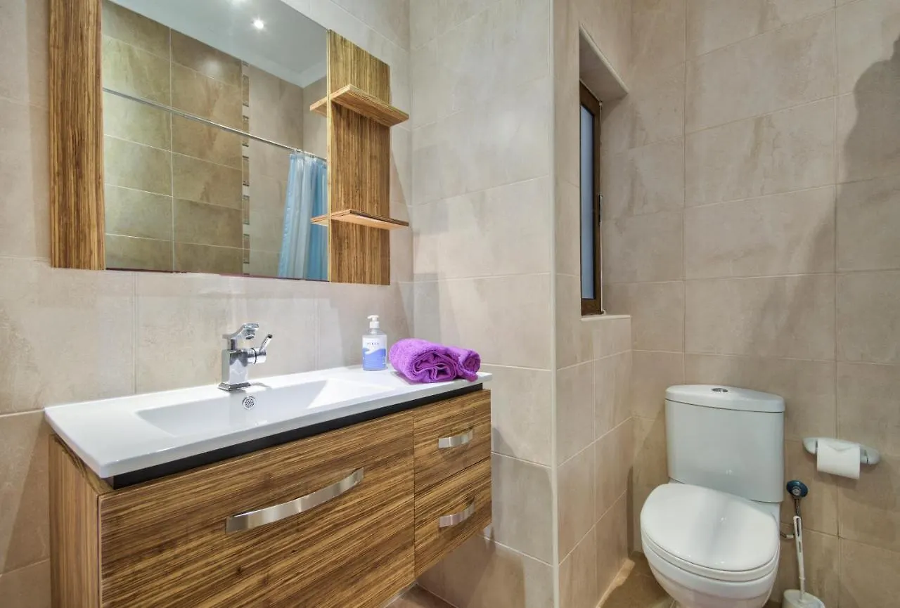 Emerald Court - Radiant Sliema Apartments & Penthouse By Shortletsmalta Malta